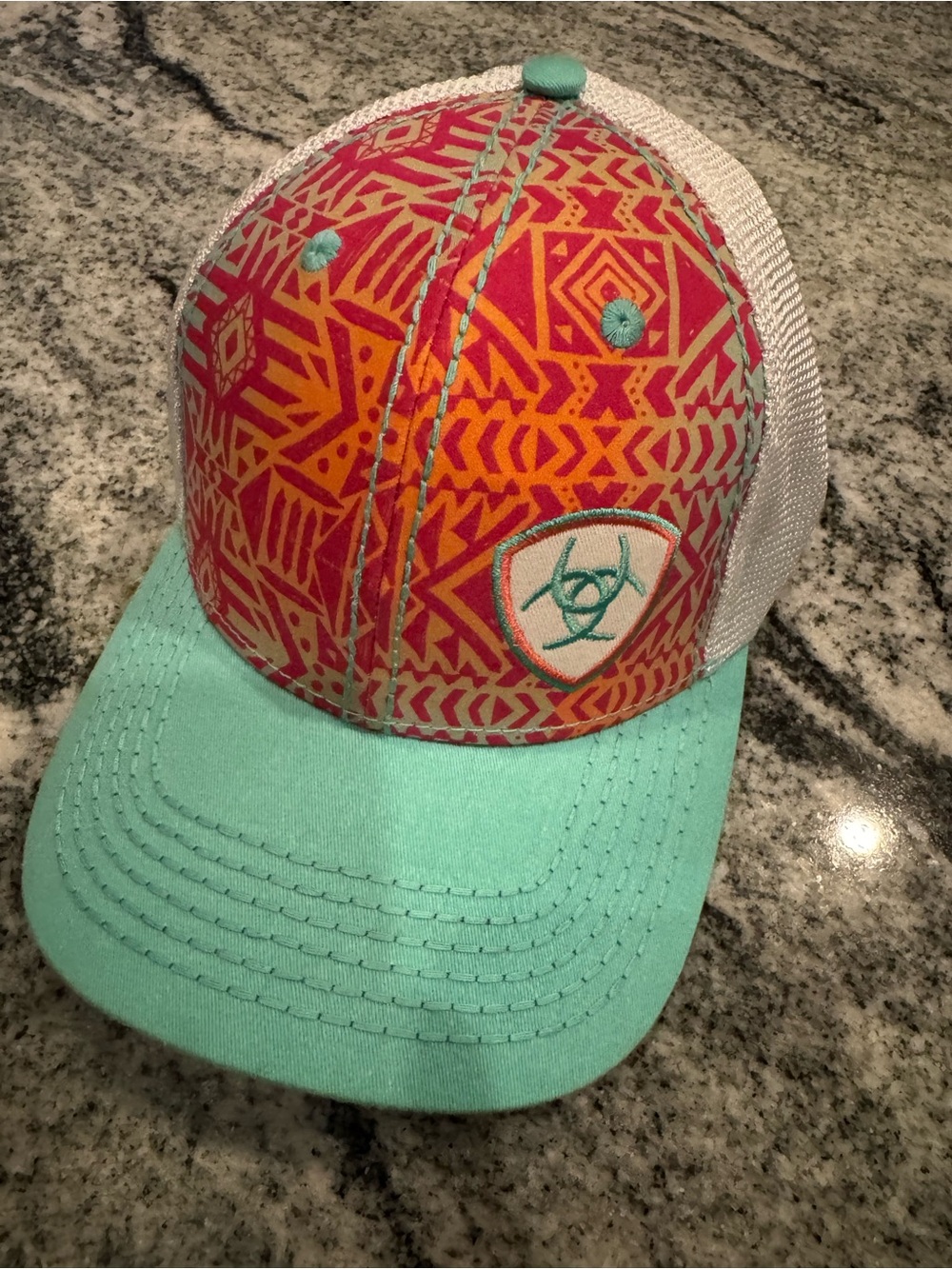 Woman’s Ariat Hat - Like New